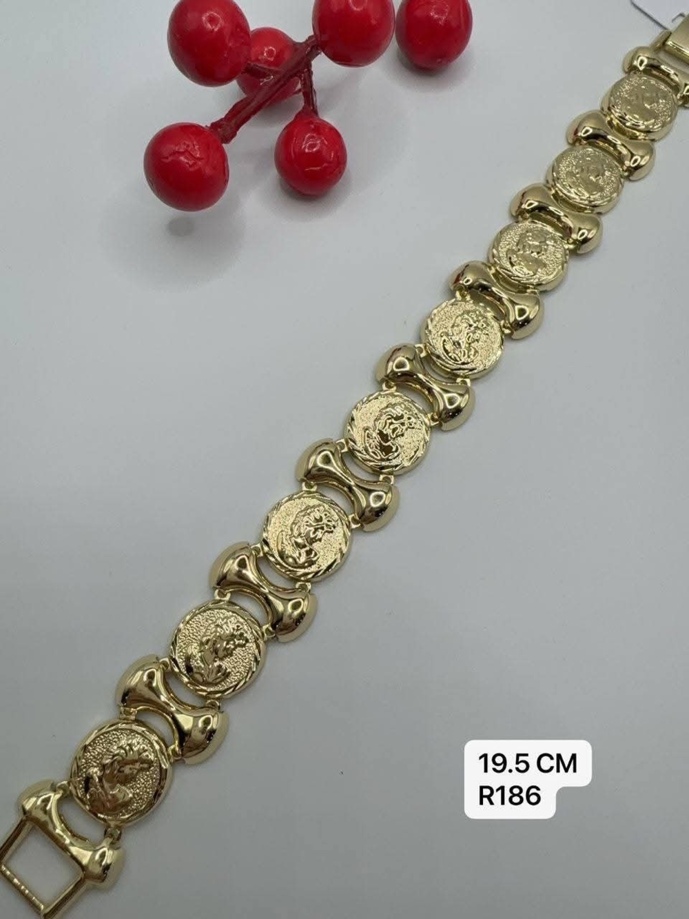 Centenary style bracelet, 19.5 cm, by xuping